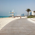 Chill-on-the-Corniche